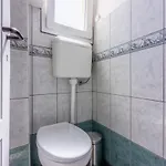 Διαμέρισμα House House
