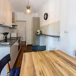 House House Διαμέρισμα