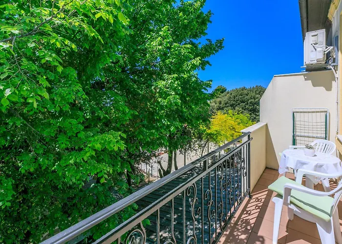 House House Апартаменты *