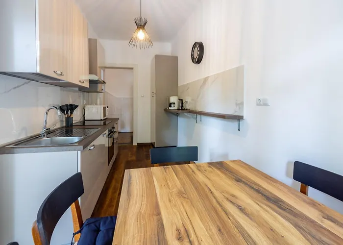 House House Apartament